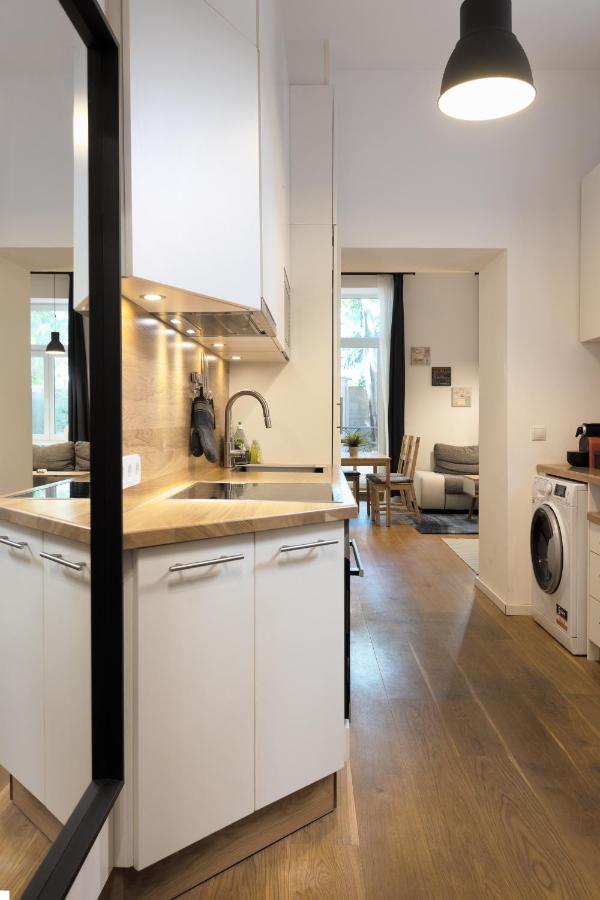 Cozy Apartment, 2 Private Terraces, 8 Min To City Center Vienna Exterior photo
